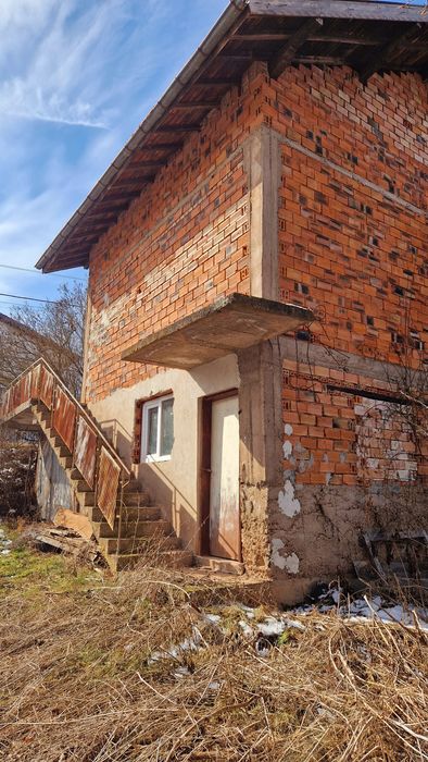 Къща за продажба в с.Ноевци