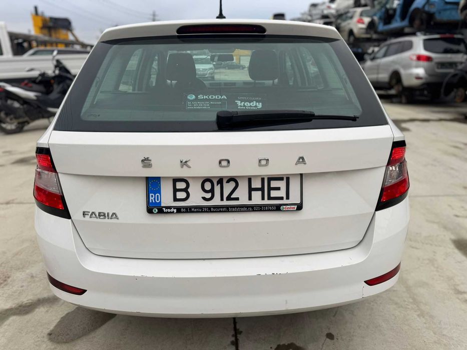 SKODA Fabia 2021 — imagine 5