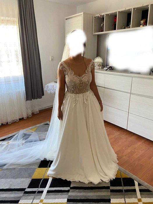 Rochie mireasa facuta la comanda