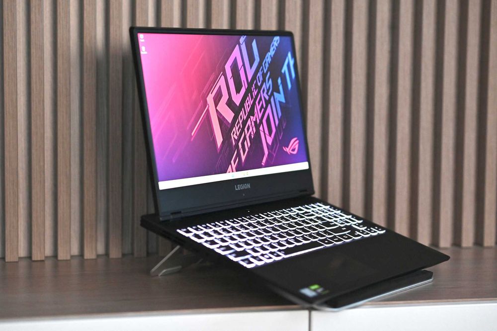 Laptop Gaming Lenovo Legion Y540 - Intel Core i7 4.5 GHz, 32GB (2x16) RAM, 1TB Samsung M.2 SSD, NVIDIA GTX 1660 Ti 6GB GDDR6 - Full Box - Impecabil