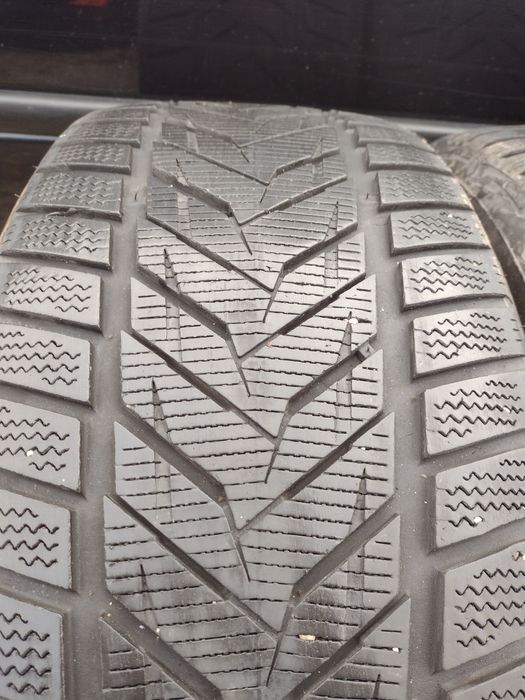 Перфектни 4бр.255/45/20 Vredestein dot4017