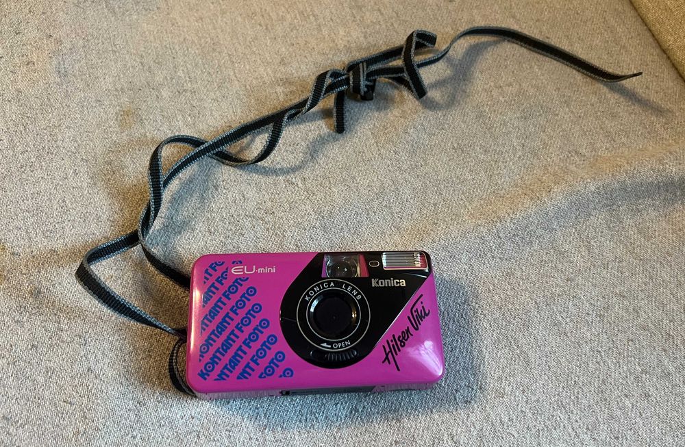 Aparat foto Konica EU-mini Hilsen Vilt colectie  Made in Japan