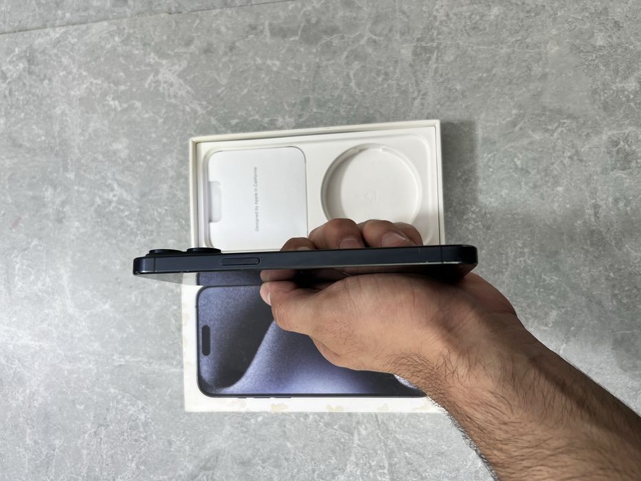 iPhone 15 Pro Max 256GB Blue Titanium