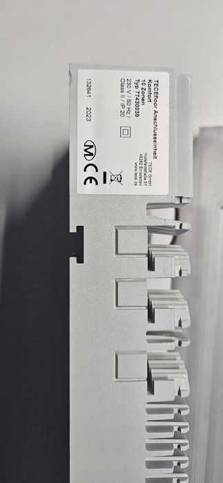 Unitate de comanda pentru incalzire in pardoseala Tece