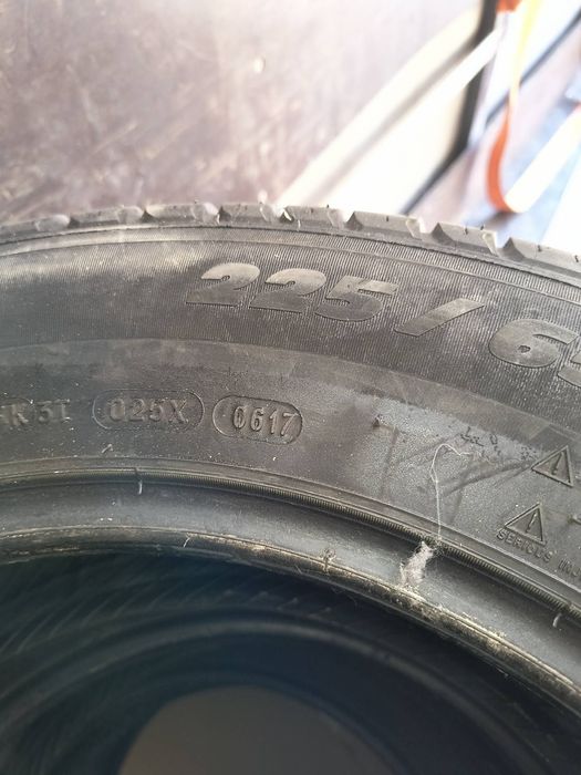 MICHELIN 225/65R 17 - 4 броя