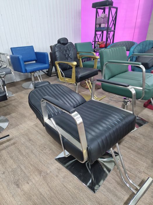 Парикмахерское кресло откидное мужское