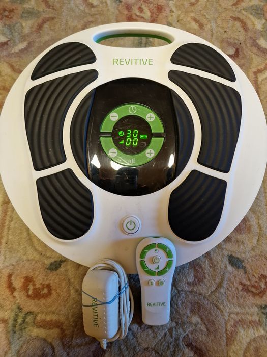Aparat stimulator circulație sânge REVITIVE medic plus