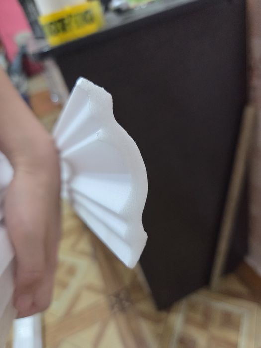 Галтели потолочные плинтусы 120тг за метр