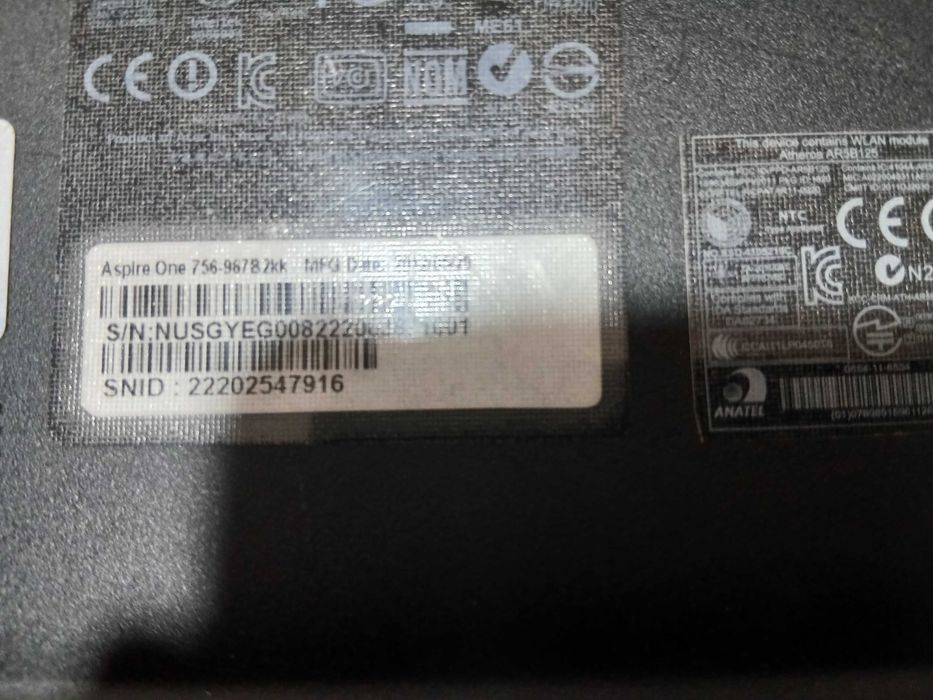 Vand mini laptop Acer Aspire One 756