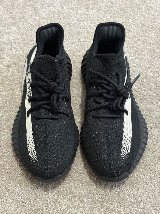 Yeezy 350 v2 oreo reflective 42