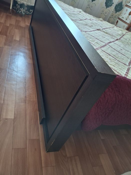 Продам кровать от гарнитура