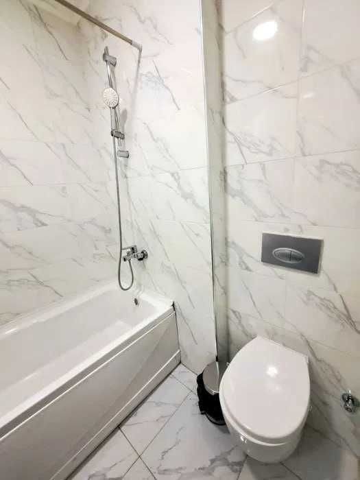 Сдам 2/2/9 кв Рядом С Чорсу Базар И Метро, р.Шайхантахурский 887*