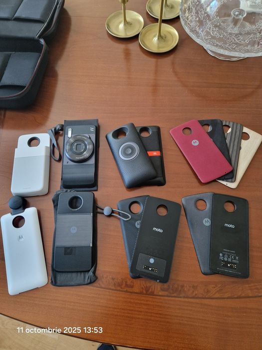 OFERTA   Motorola Z2 Force impreuna cu 12 moto mods
