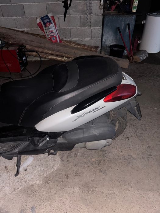 Скутер Yamaha X-max 250 нов внос