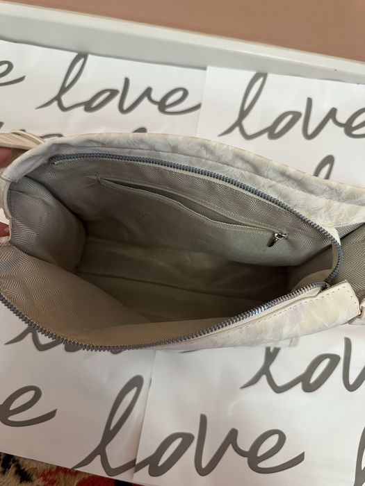 Вместительная сумка