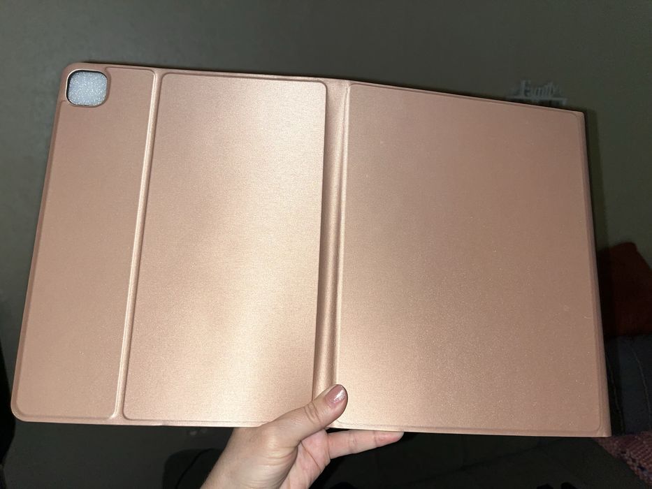 Калъф за I pad 14 инча( 36 ) в диагонал