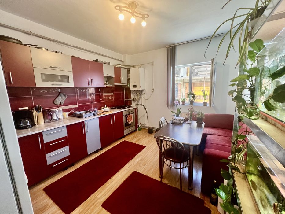 Apartament de vânzare Selimbar, 2 camere, bucătărie separată, mobilat