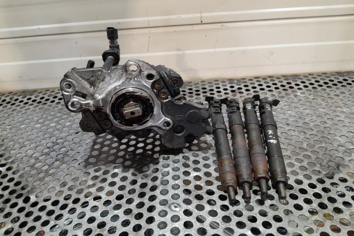 Kit injectie (pompa, rampa, injectoare) FARA RAMPA 2.0 TDCI 9424A050A