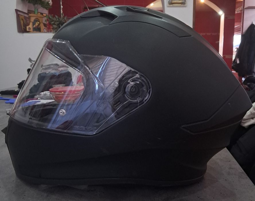 Vând casca moto smk mărimea L