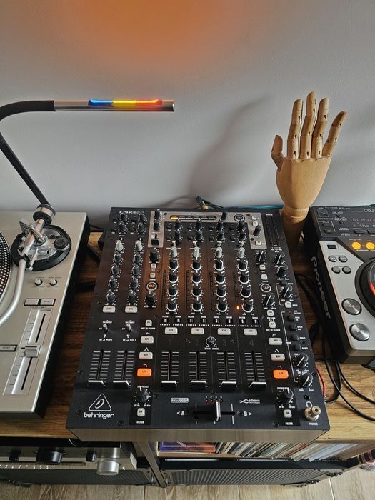 De vanzare Nox 606 Behringer