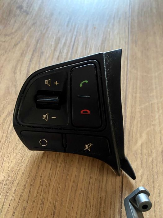 Kia Rio 2012-2016 копчета за волан