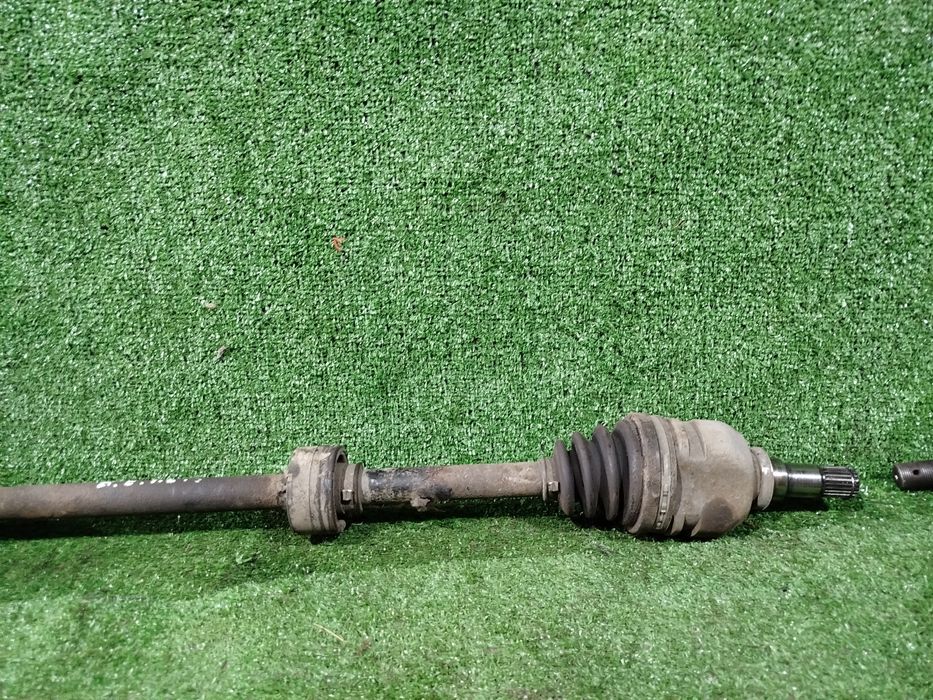 Carina E Привод граната сборе 1.6