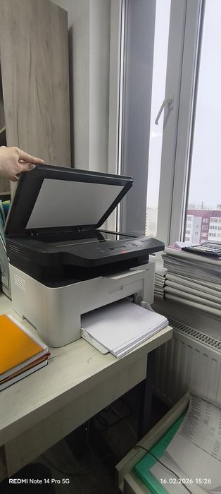Продам принтер HP Laser MFP 135wr