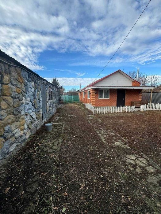 Дом в городе - просторно, удобно, спокойно