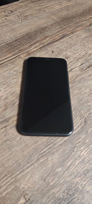 Iphone 11 64 GB impecabil