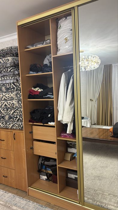 Шкаф купе в хорошом состояние