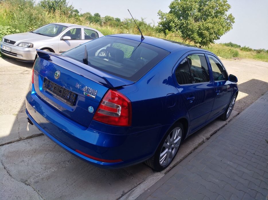 Vând Skoda octavia Vrs  2 , motor  2000cm,  an 2007 ,acte valabile  , fiscale  pe loc