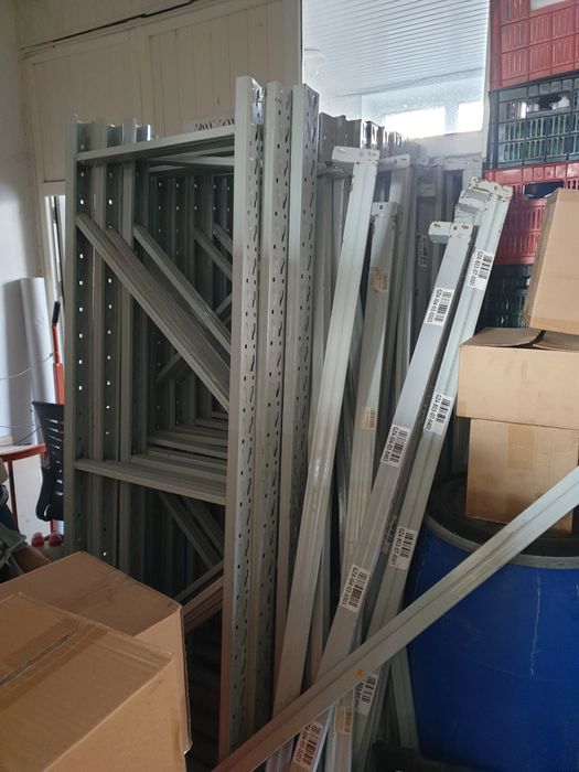 Стелажи производственные