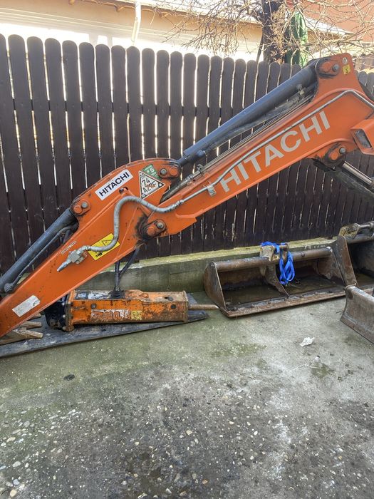 Miniexcavator de Inchiriat