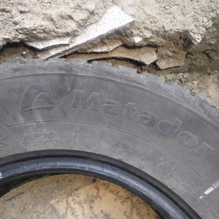 Продам комплект автошин