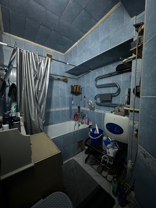 Продам двух комнатную квартиру