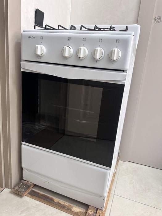 Газовая плита продам