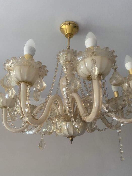 Продам люстру бу для дома