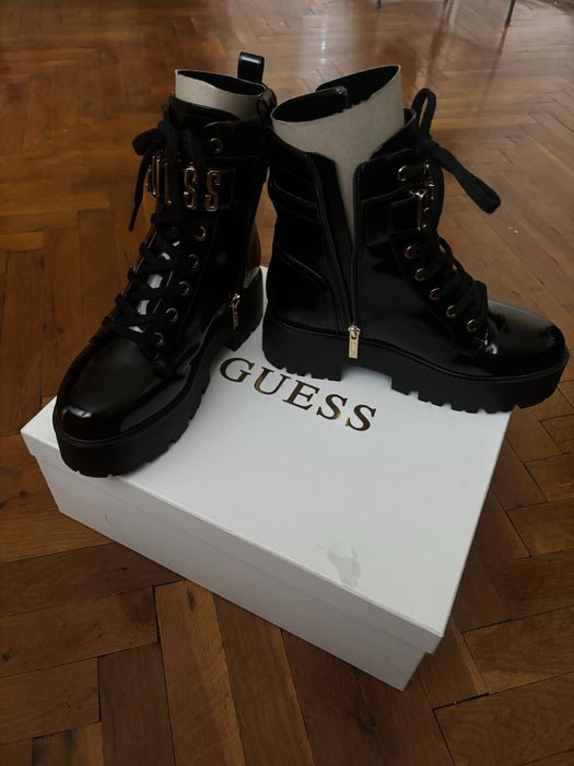 “ Guess” кубинки
