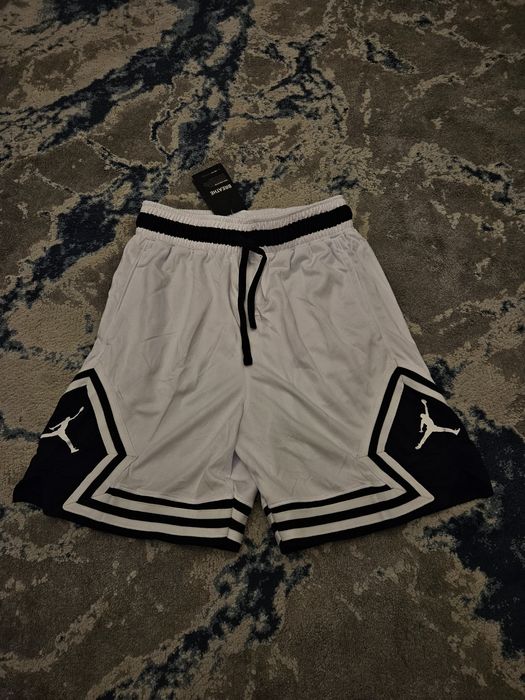 pantaloni scurti jordan