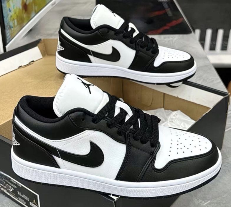 Стильные, удобные кроссовки