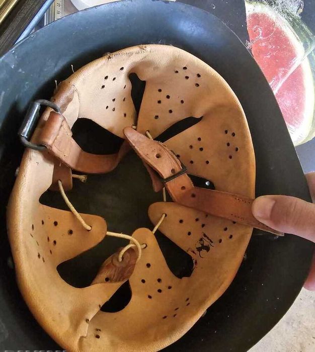 Военна Желязна каска М-72 добро състояние