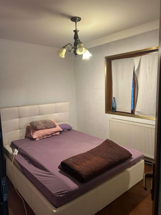 De vanzare Aparatament cu 3 camere