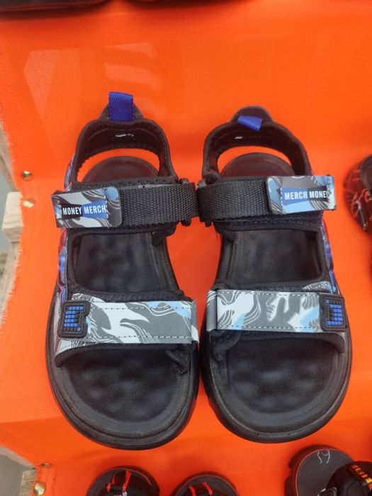 O'g'il bolalar oyoq kiymi Basanochka