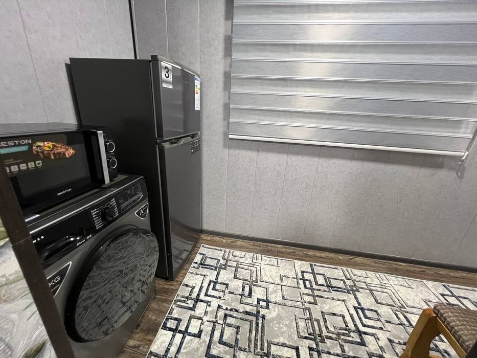 Сдается 2х комнатная квартира 
С обстановкой в горде Алмалыке