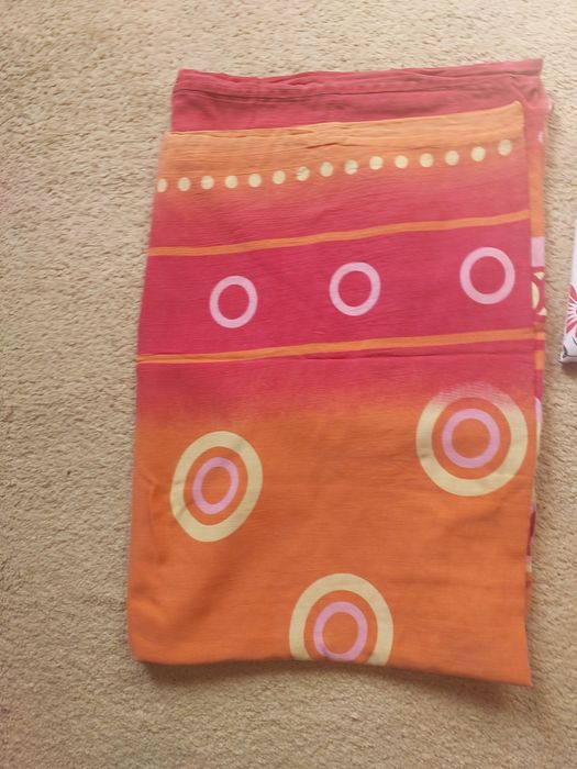 Простынь 120×220. Пододеяльник 130×180.