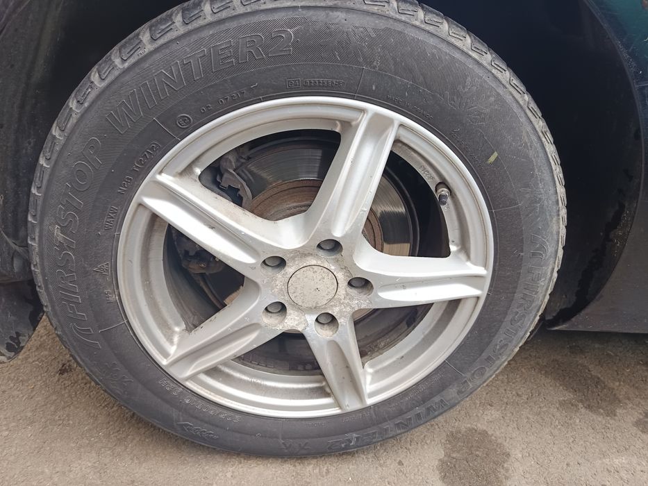 Set jante pe 16 + anvelope de iarnă