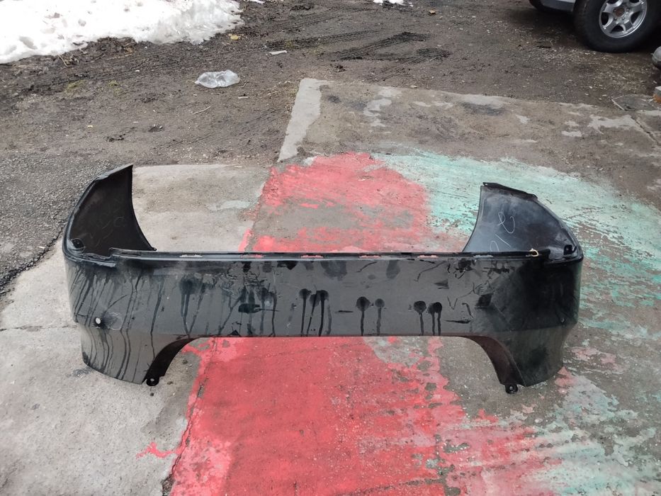 Задний бампер на Toyota Camry 70