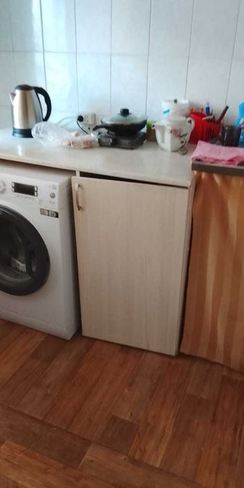 Продам 2-комн. квартиру возле УАК