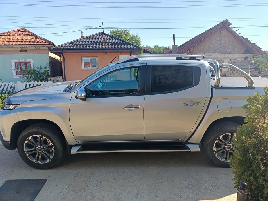 Vând Mitsubishi L200