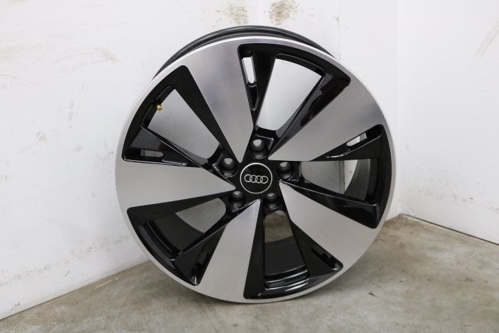 Ауди джанти 19 цола A5, A6 ( А5 B10 )